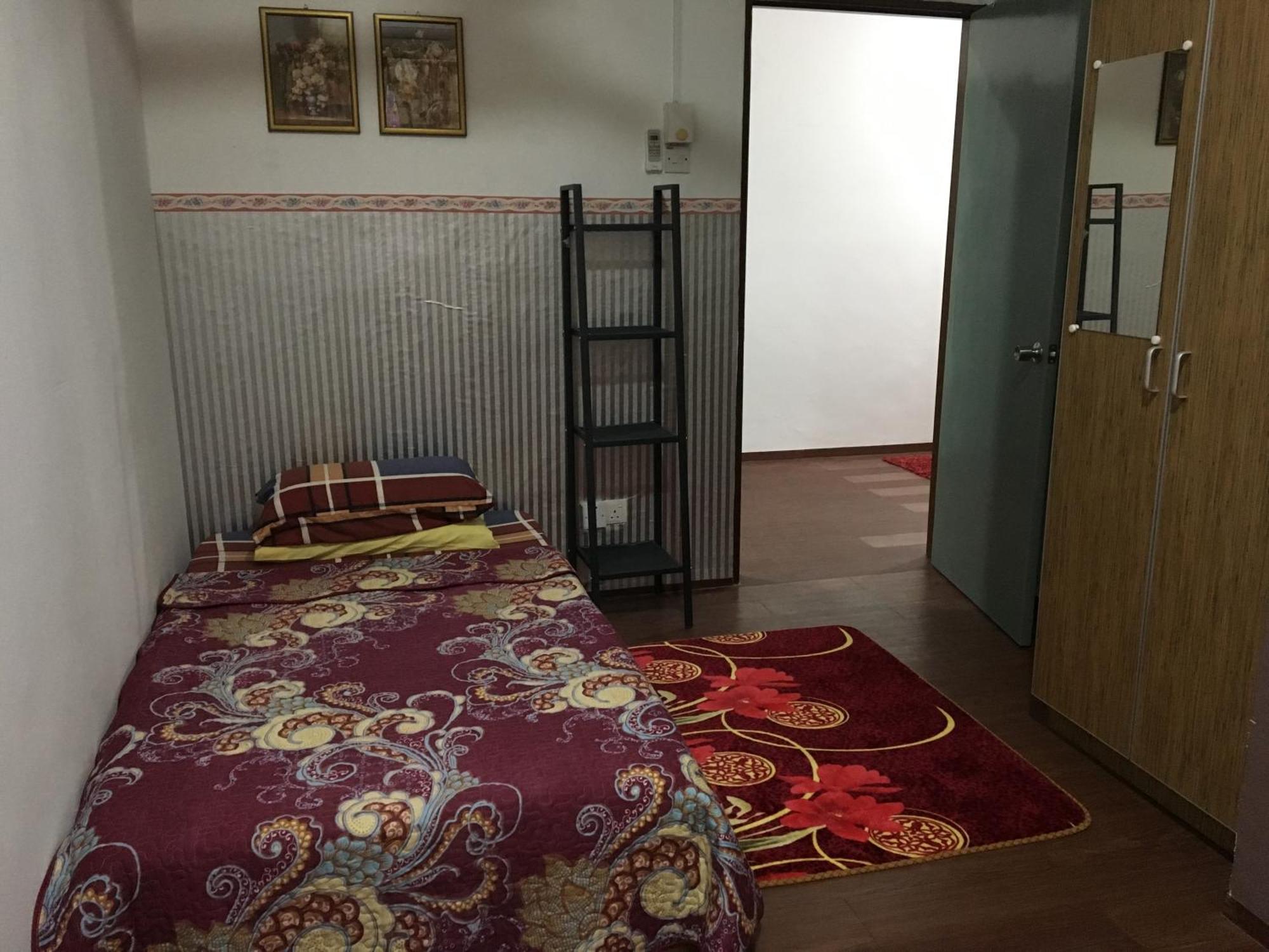 RB Double Storey Bandar Tasik Selatan Homestay Kuala Lumpur Bagian luar foto